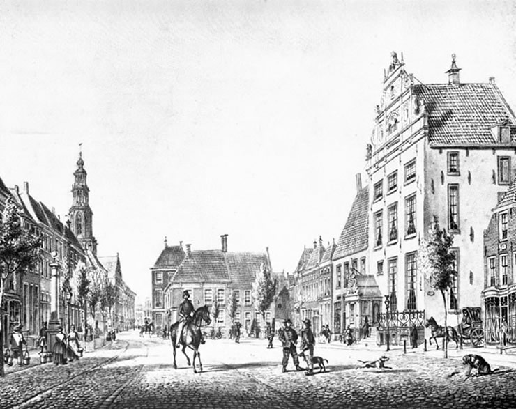 De Vismarkt te Groningen. Links zien we de Martinitoren en rechts een herenhuis met vier verdiepingen. De afbeelding dateert tussen 1754 en 1861. 